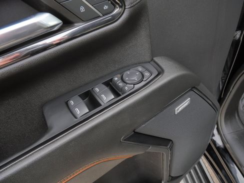 Used 2024 GMC Sierra 3500 AT4 w/ AT4 Premium Plus Package image 19