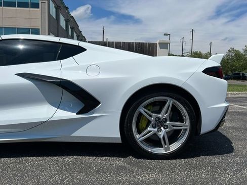 Used 2020 Chevrolet Corvette Stingray Preferred Cpe w/ 2LT Preferred Equipment Group RWD image 7
