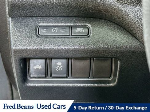 Used 2017 Nissan Altima 2.5 SV FWD image 15