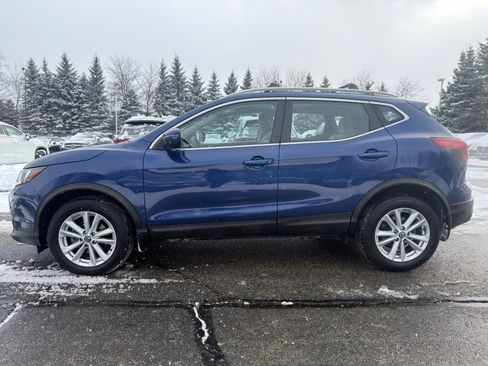 Used 2019 Nissan Rogue Sport SV image 7