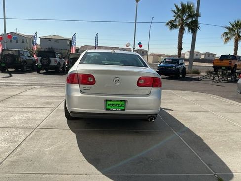 Used 2011 Buick Lucerne CX image 7