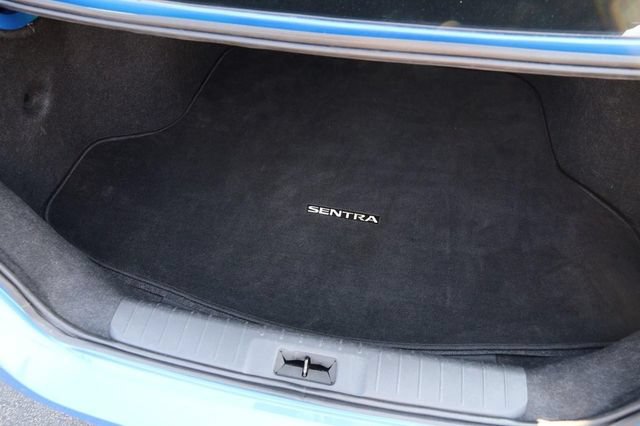 Used 2024 Nissan Sentra SV FWD image 7