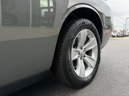 Used 2023 Dodge Challenger SXT image 13