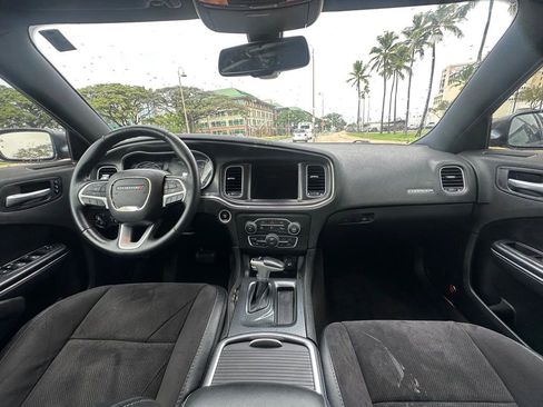 Used 2015 Dodge Charger R/T image 10