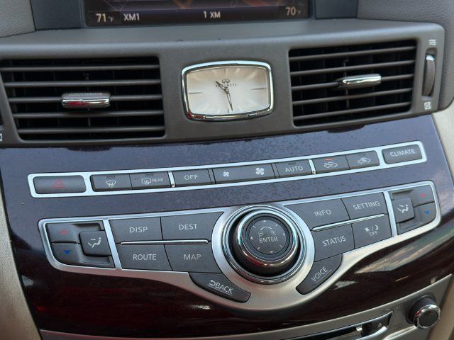 Used 2011 INFINITI M37 w/ Premium Pkg RWD image 21