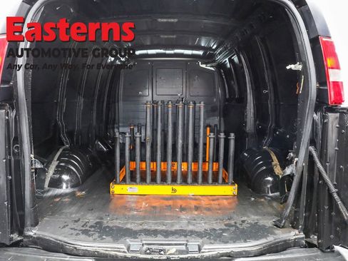 Used 2016 Chevrolet Express 2500 image 9