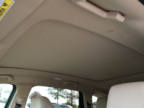 Certified 2025 Acura MDX SH-AWD image 28