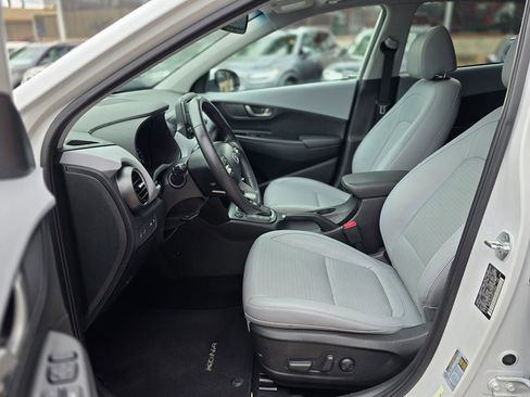 Used 2019 Hyundai Kona Limited image 23