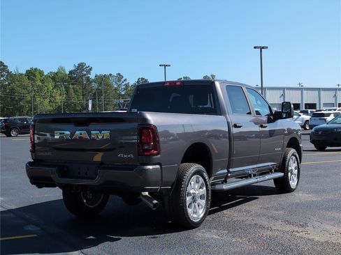 New 2026 RAM 2500 Big Horn AWD/4WD image 6