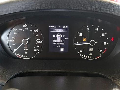 Used 2025 RAM ProMaster 2500 FWD image 13