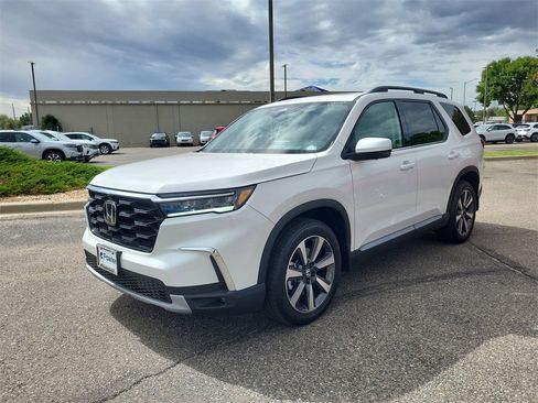 New 2025 Honda Pilot Elite image 4