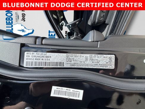 Used 2024 Jeep Grand Cherokee Altitude AWD/4WD image 25