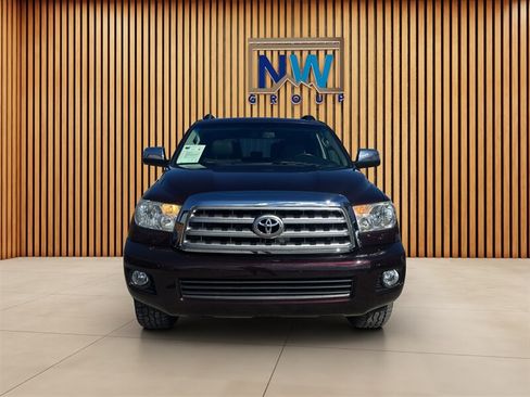 Used 2015 Toyota Sequoia Limited AWD/4WD image 2