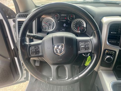 Used 2016 RAM 1500 Big Horn RWD image 11