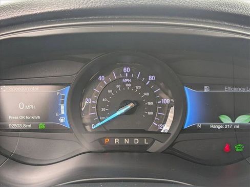 Used 2018 Ford Fusion SE w/ Equipment Group 601A image 9