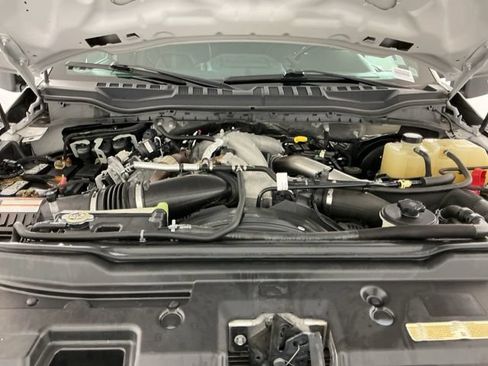 Used 2022 Ford F350 Platinum AWD/4WD image 36