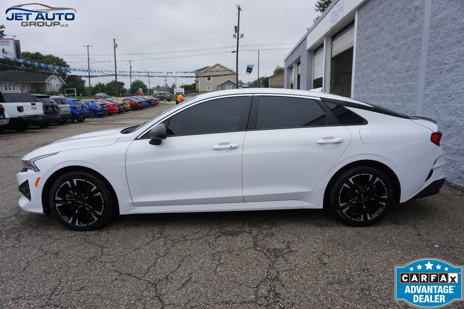 Used 2024 Kia K5 GT-Line w/ GT-Line Premium Package FWD image 4