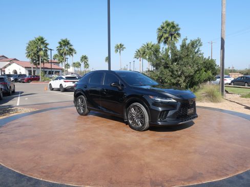 Certified 2024 Lexus RX 500h F Sport image 1