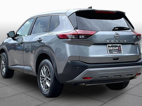 Used 2023 Nissan Rogue S FWD image 12