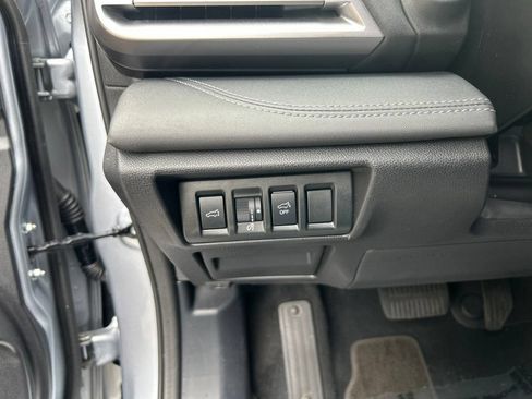 Used 2023 Subaru Outback Limited AWD/4WD image 24
