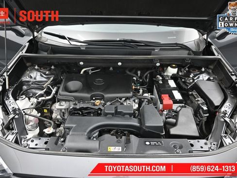 Used 2022 Toyota RAV4 XLE w/ Convenience Package AWD/4WD image 33