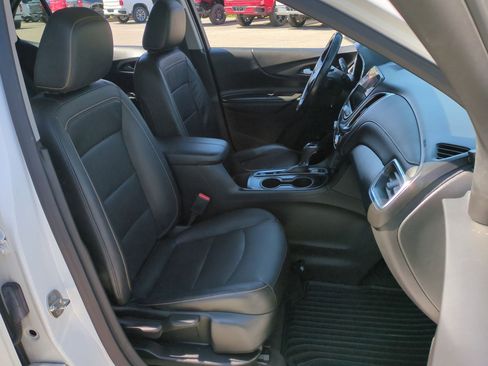 Certified 2020 Chevrolet Equinox Premier w/ Premier Redline Edition image 27