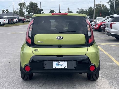 Used 2016 Kia Soul + w/ Audio Package image 4