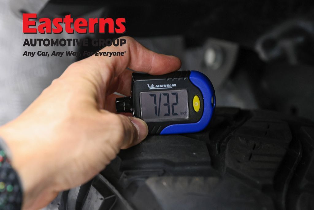 Used 2023 Jeep Wrangler Unlimited w/ Cold Weather Group AWD/4WD image 26