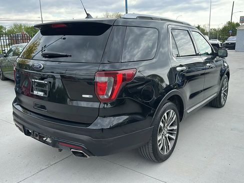 Used 2018 Ford Explorer Platinum AWD/4WD image 5