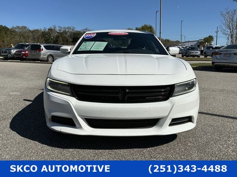 Used 2020 Dodge Charger SXT image 8