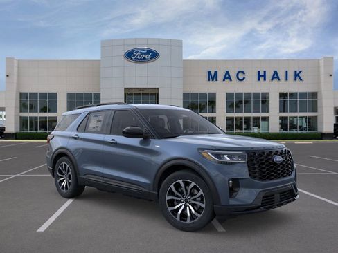 New 2025 Ford Explorer ST-Line image 7