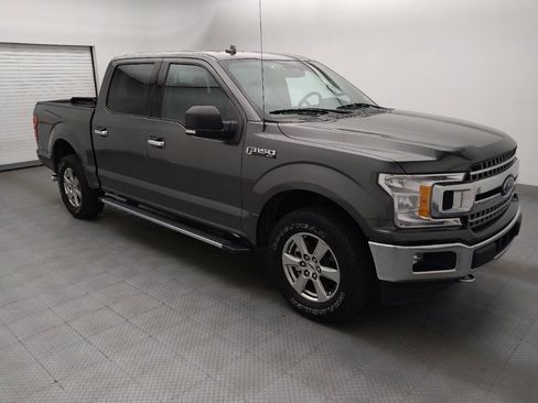 Used 2018 Ford F150 XLT w/ Equipment Group 302A Luxury AWD/4WD image 11