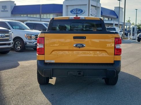 Certified 2022 Ford Maverick Lariat image 5