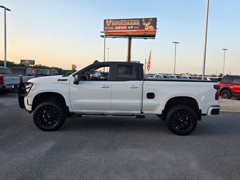 Used 2019 Chevrolet Silverado 1500 RST w/ True North Edition AWD/4WD image 4