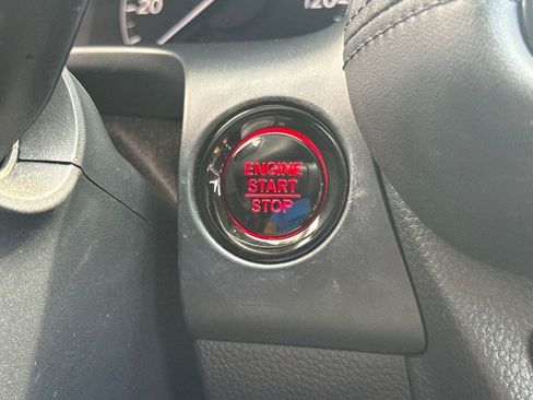 Certified 2023 Honda HR-V LX image 16