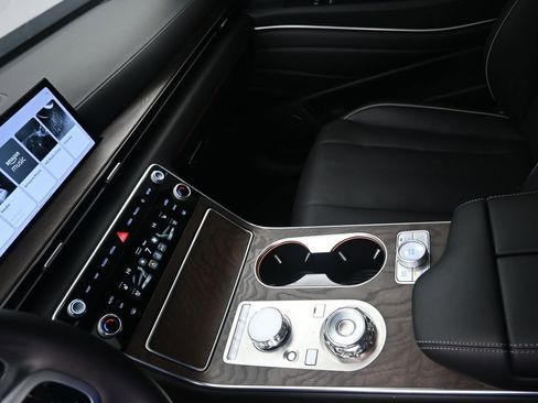 Used 2025 Genesis GV80 3.5T Advanced image 20