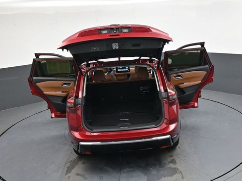 Used 2025 Nissan Rogue Platinum w/ Platinum Premium Package image 50