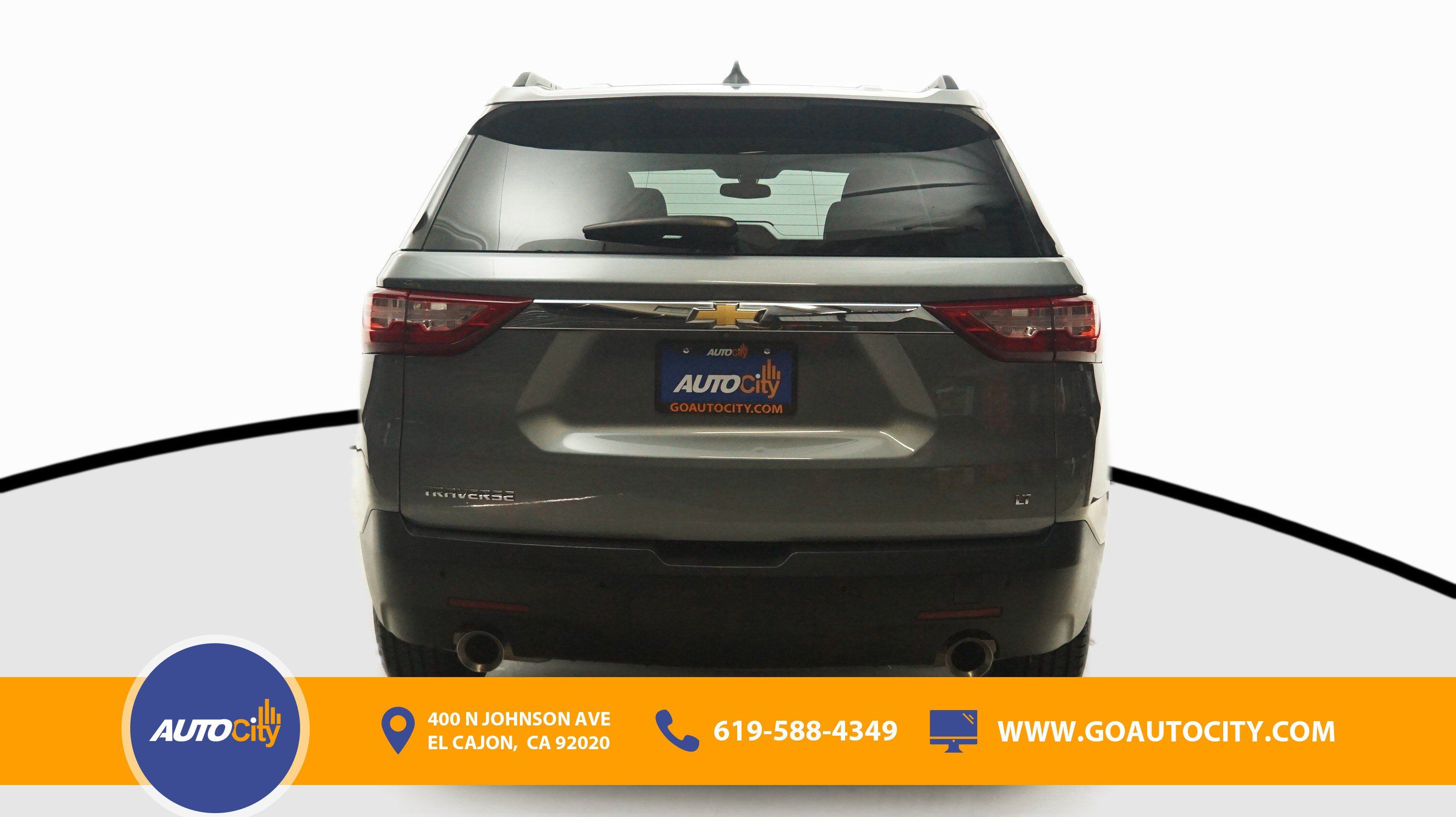 Used 2019 Chevrolet Traverse LT FWD image 12