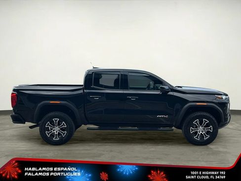 Used 2025 GMC Canyon AT4 w/ Technology Plus Package AWD/4WD image 7