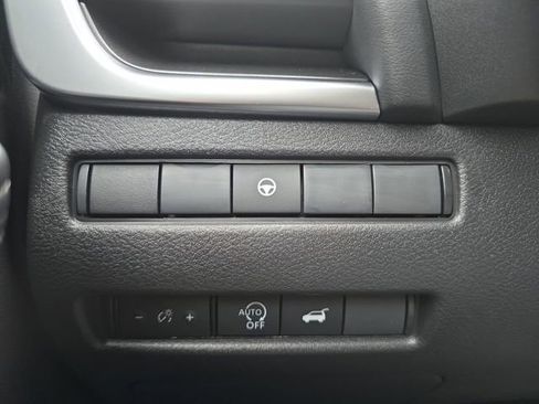 New 2026 Nissan Rogue SV image 10