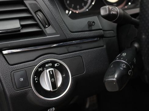 Used 2012 Mercedes-Benz E 350 Coupe image 25