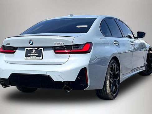 New 2026 BMW 330i xDrive Sedan w/ M Sport Package image 21