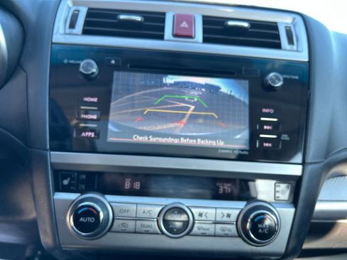 Used 2016 Subaru Legacy 2.5i Premium w/ Moonroof Package image 16