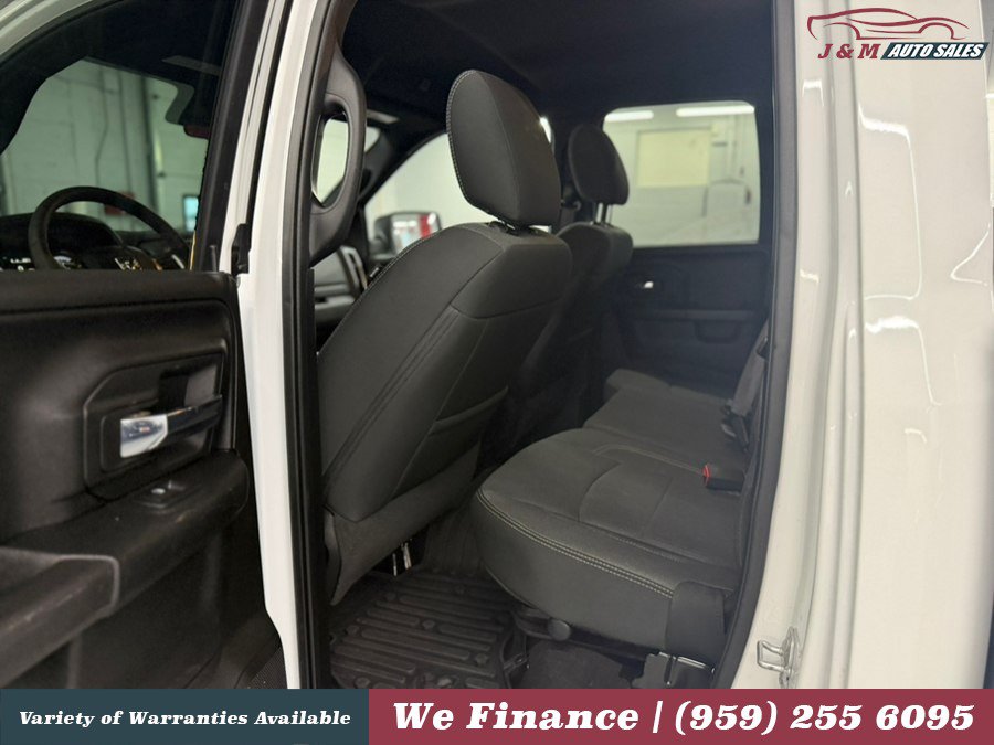 Used 2022 RAM 1500 Warlock AWD/4WD image 29
