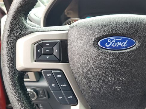 Used 2015 Ford F150 Lariat AWD/4WD image 19