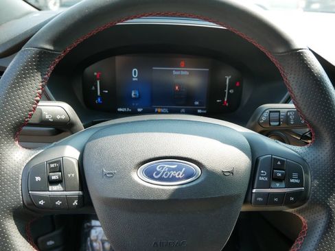Used 2025 Ford Escape ST-Line AWD/4WD image 26