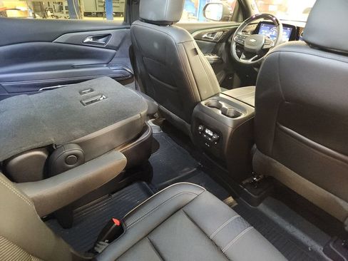 Certified 2026 Chevrolet Traverse High Country AWD/4WD image 35