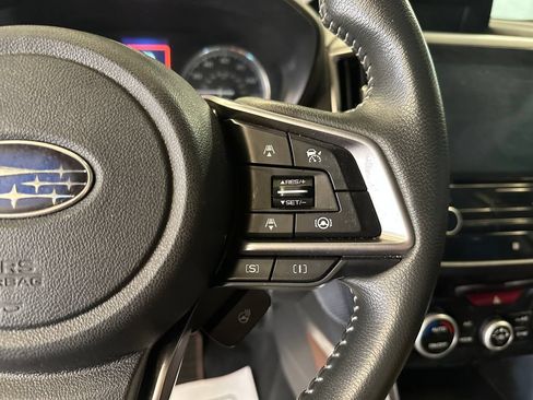 Used 2022 Subaru Forester Touring AWD/4WD image 11