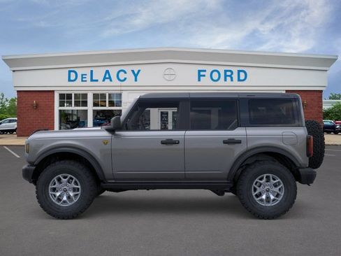 New 2025 Ford Bronco Badlands AWD/4WD image 3