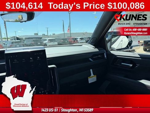 New 2026 GMC Yukon AT4 Ultimate AWD/4WD image 51